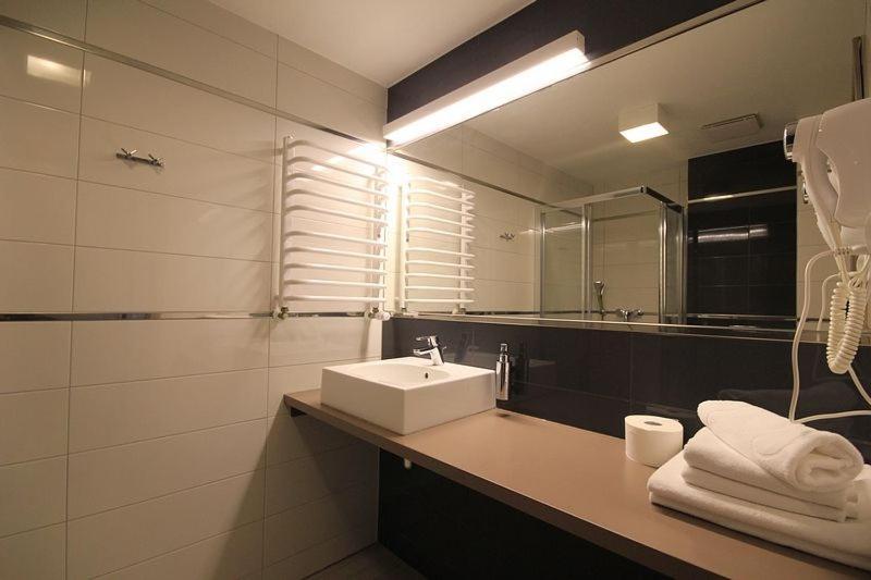 25 Czarna Gora Nr 5 Ischgl * Sienna (Klodzko)